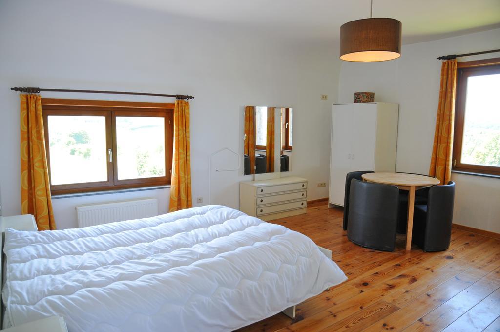 A Cote De L'Epicerie Villa Bonsin Room photo